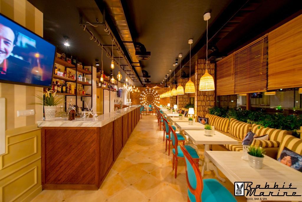 Romance Marine Aparthotel サニービーチ エクステリア 写真