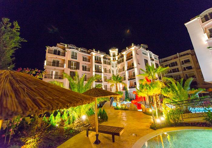 Romance Marine Aparthotel サニービーチ エクステリア 写真