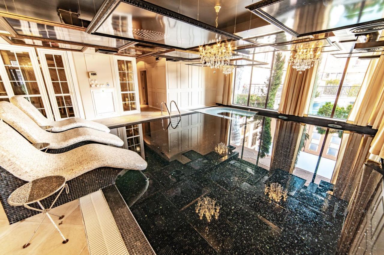 Romance Marine Aparthotel サニービーチ エクステリア 写真